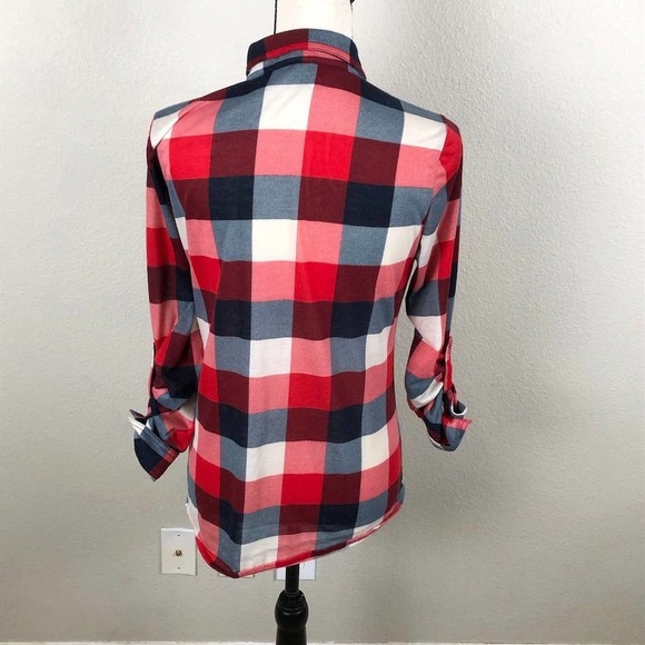 R N B shirt red black check roll tab button up pockets casual size medium - Picture 13 of 16